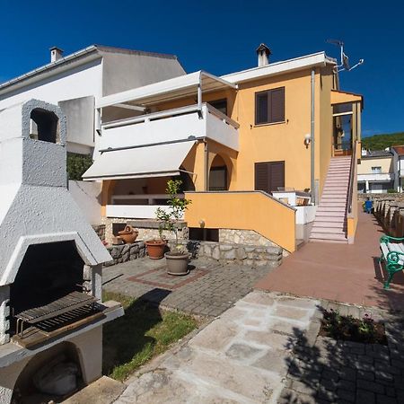Apartmani Lovorka Punat Exterior foto