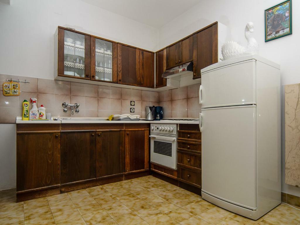 Apartmani Lovorka Punat Exterior foto