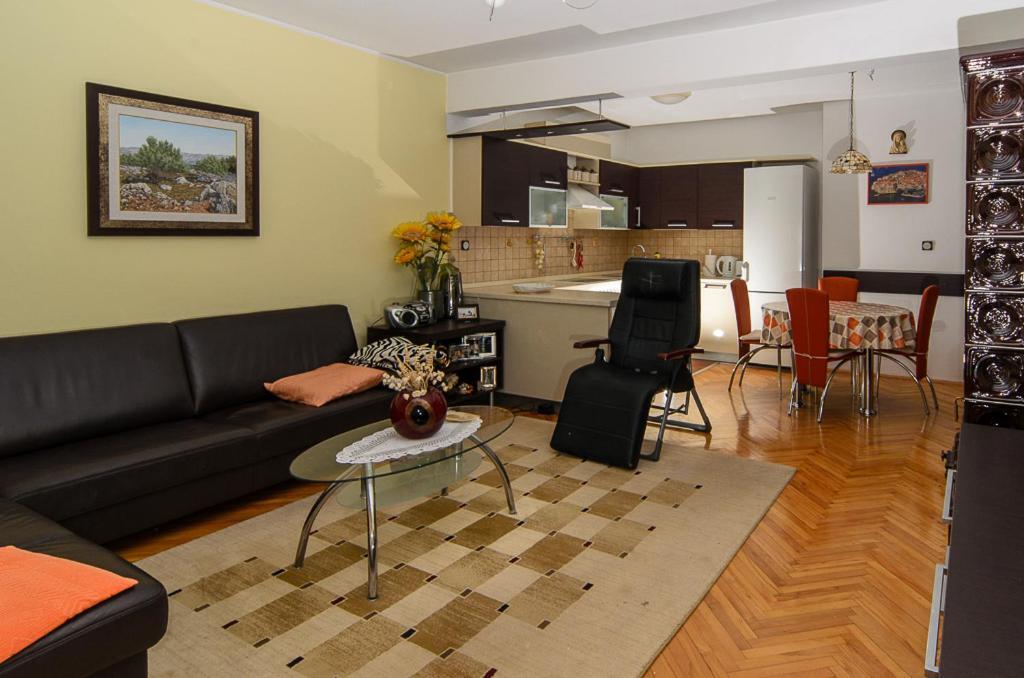 Apartmani Lovorka Punat Exterior foto